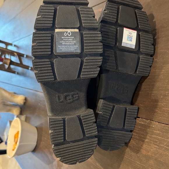 UGG Black Heeled Boots - Picture 3 of 5